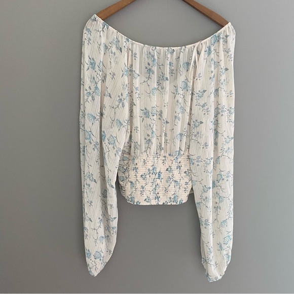 Free people, size M, floral cropped blouse, EUC - Picture 4 of 8